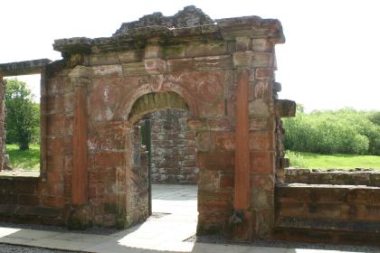 caerlaverock castle
