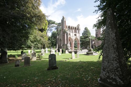 dryburgh abbey 