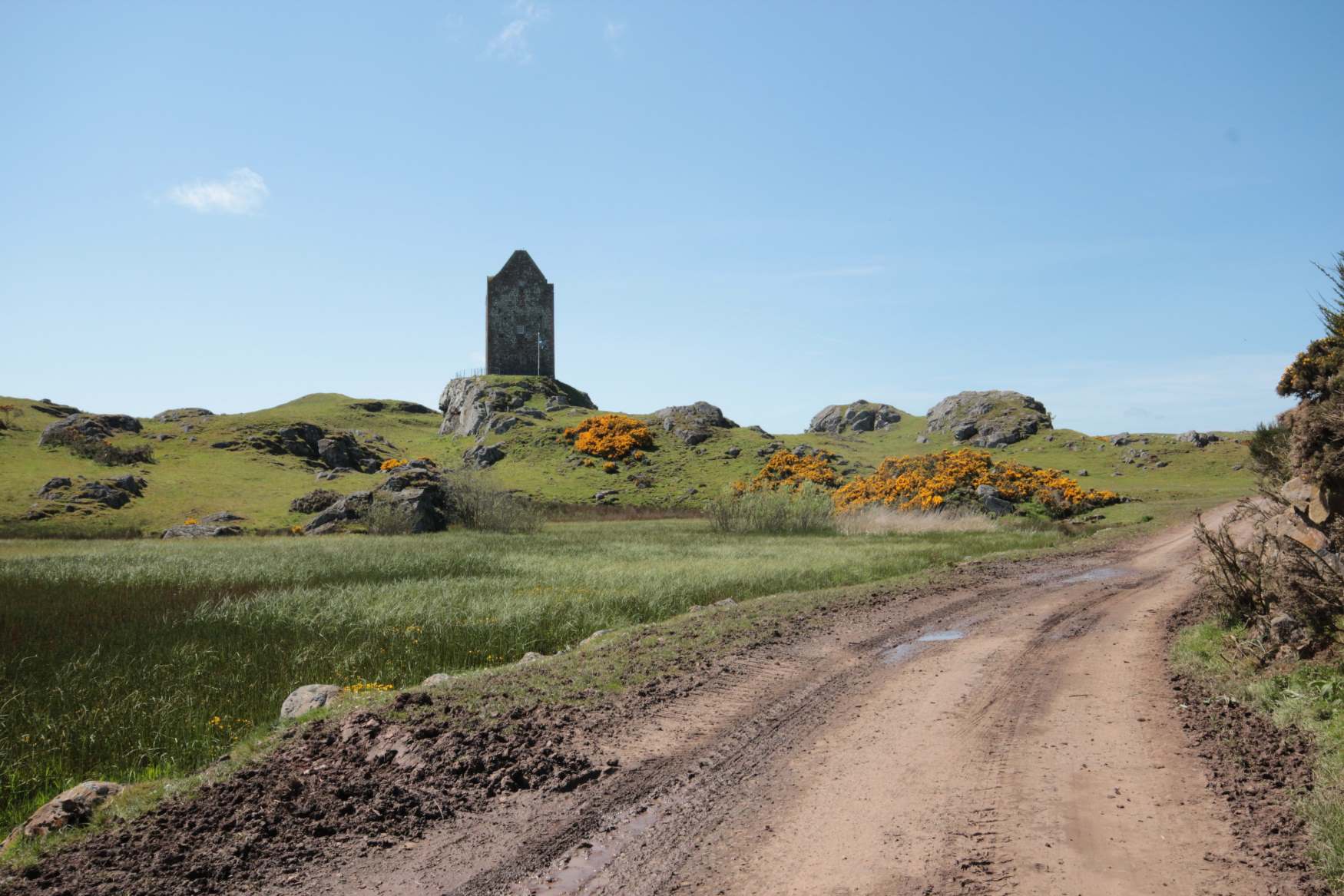 Smailholm tower house