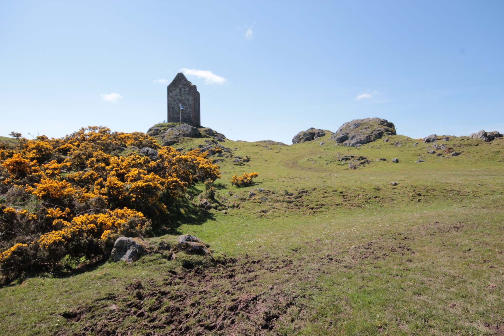 Smailholm tower house
